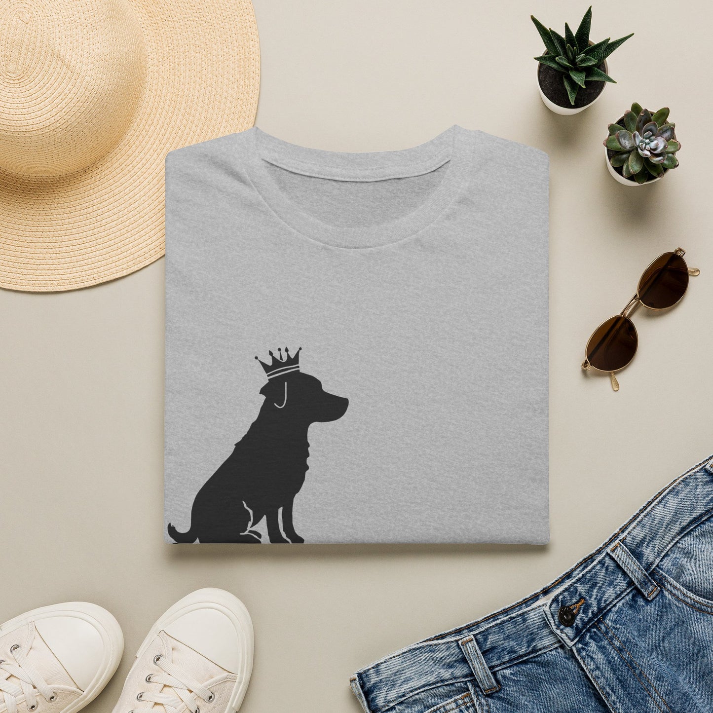 'My Dog Thinks I’m Famous' Crowned Labrador Tee