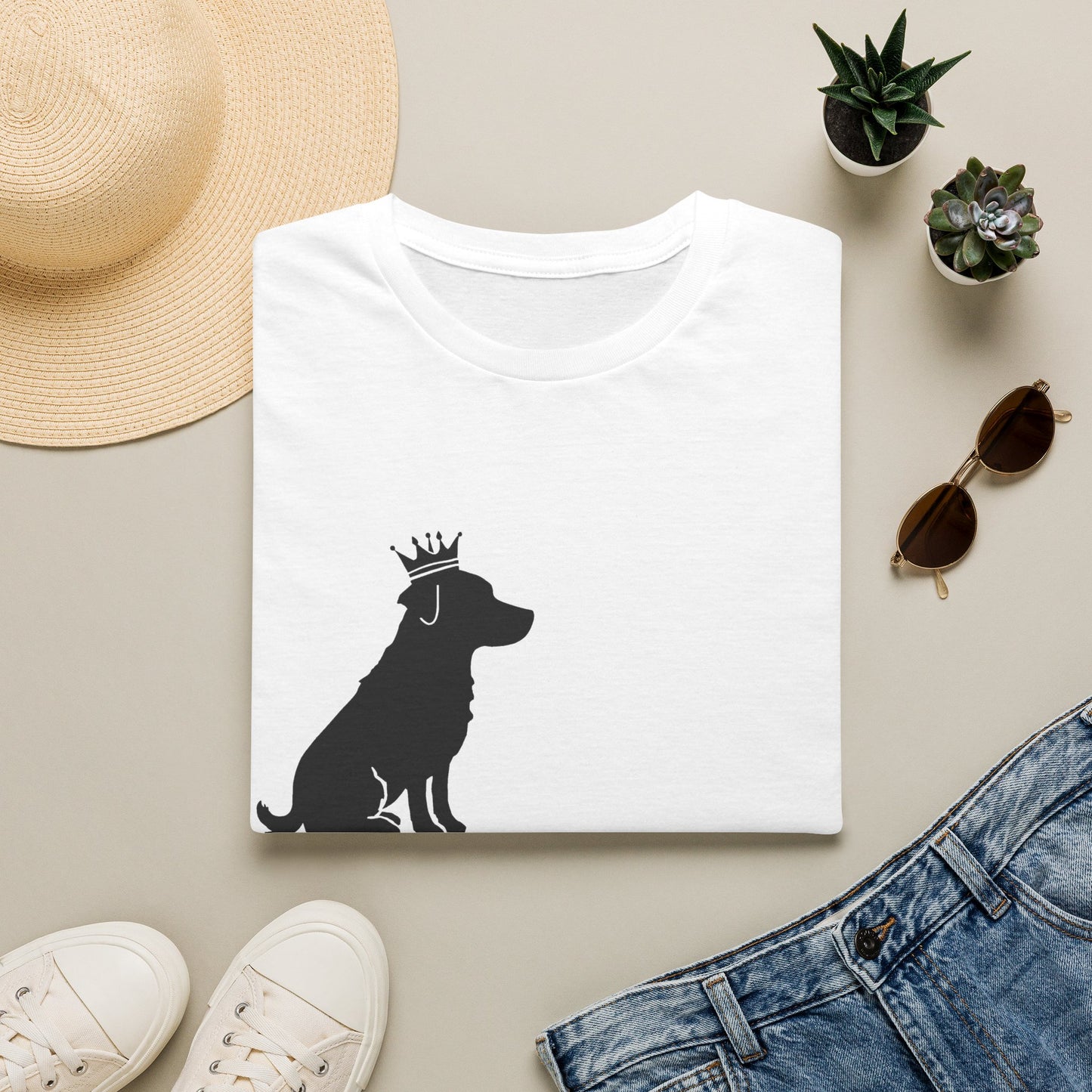 'My Dog Thinks I’m Famous' Crowned Labrador Tee