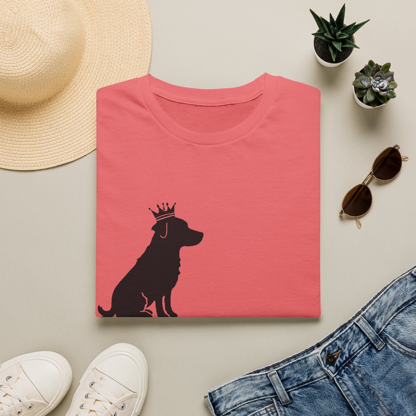 'My Dog Thinks I’m Famous' Crowned Labrador Tee